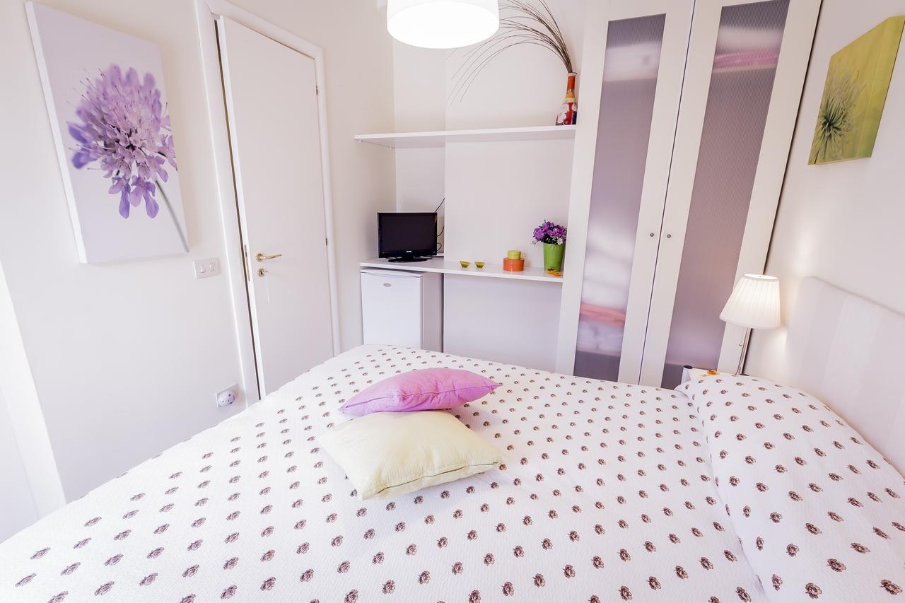 Bed and Breakfast Mandarinoarancio Alezio Esterno foto